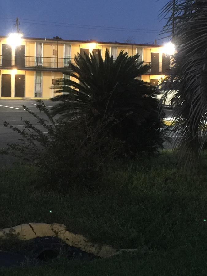 Hope Inn Lenox Esterno foto